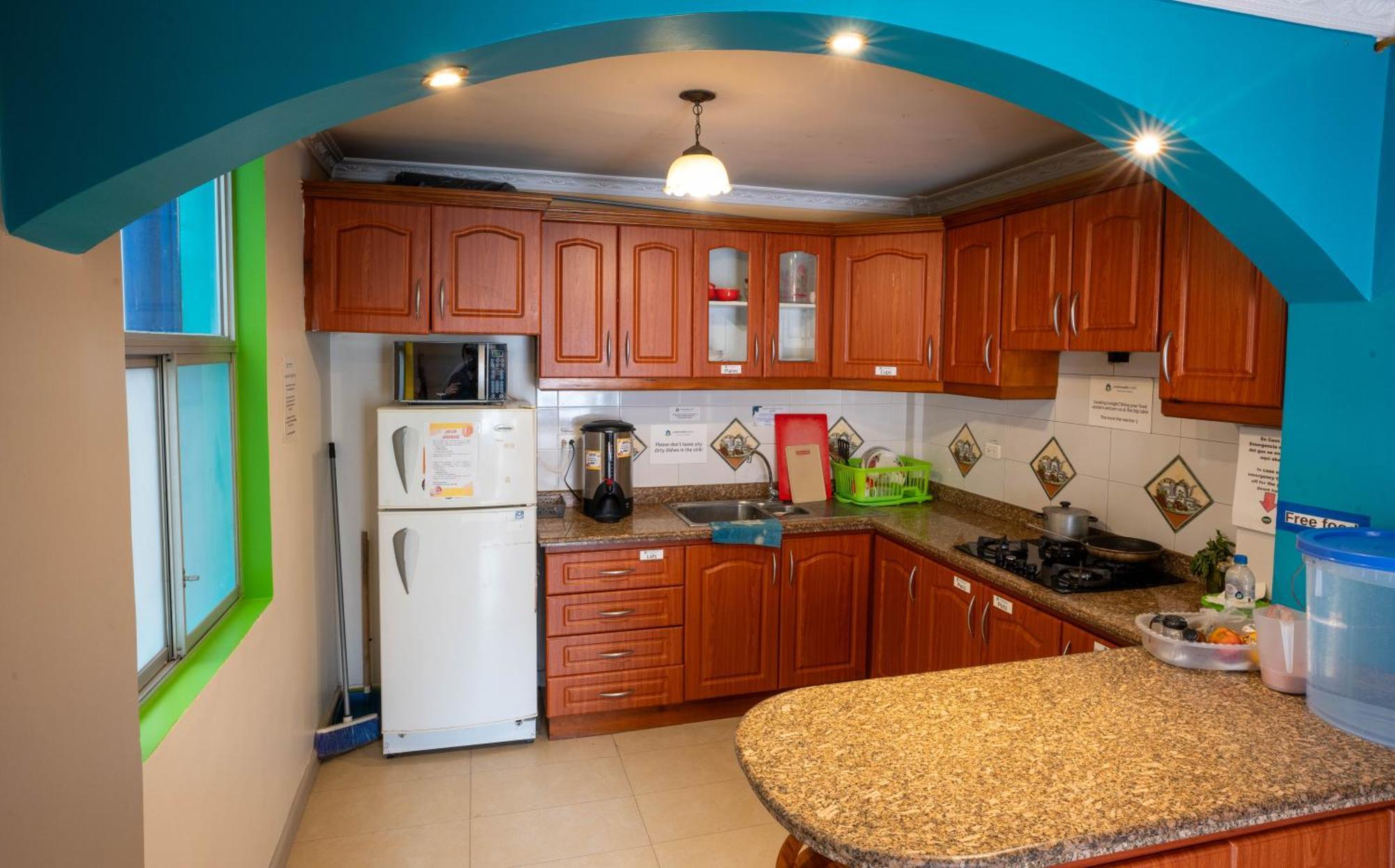Community Hostel كويتو المظهر الخارجي الصورة